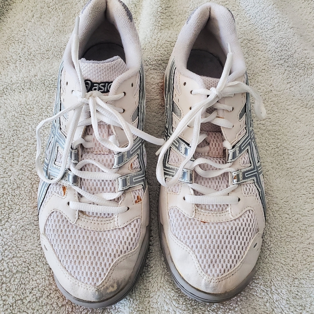 Asics Women's White and Silver Athletic Shoes Size 8.5